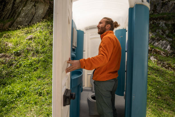 Best Best portable toilet rental  in Pardeeville, WI